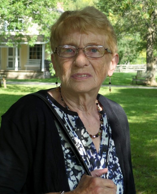 Obituary of Iris Watt