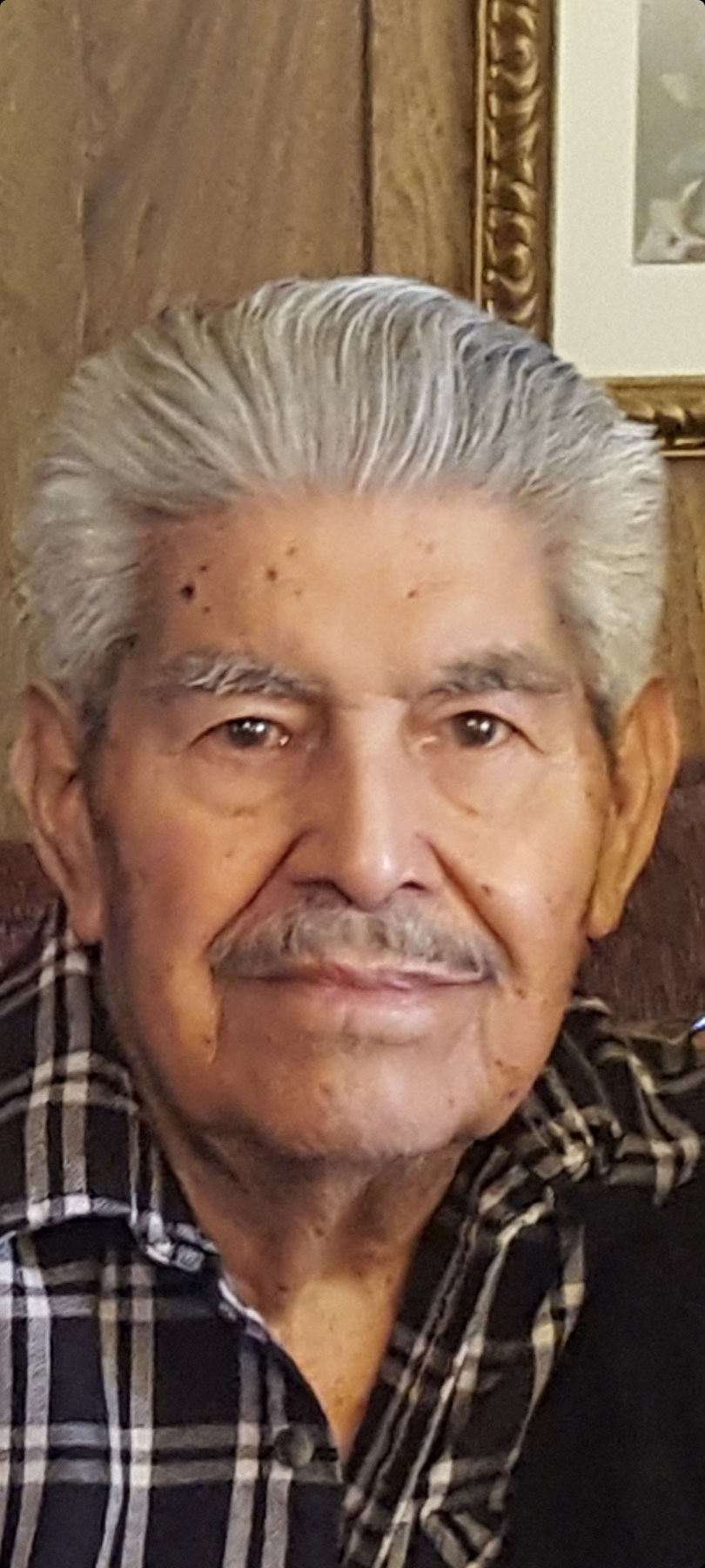 Obituary of Luis Lopez