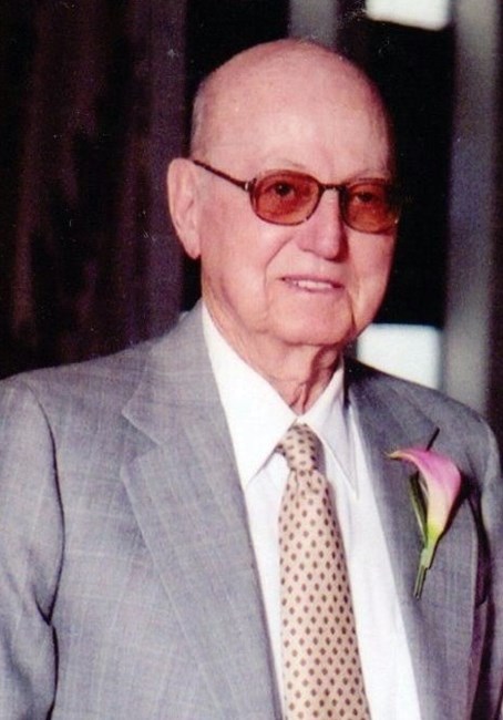 Obituary of Vernon N Hahn