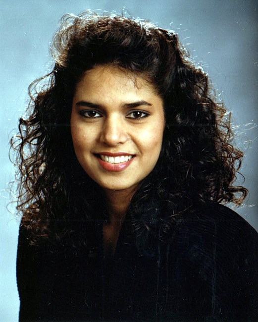 Obituary of Naila Diana Mall-Goodro