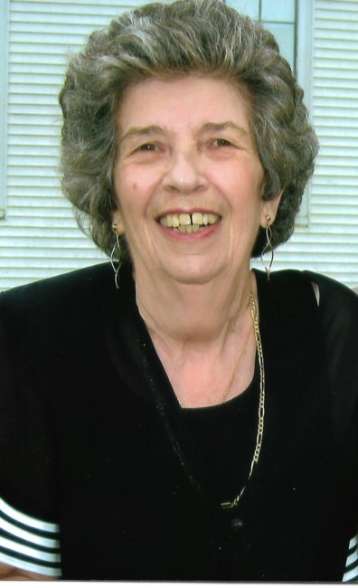 Obituary of Shirley Isabel McPhee