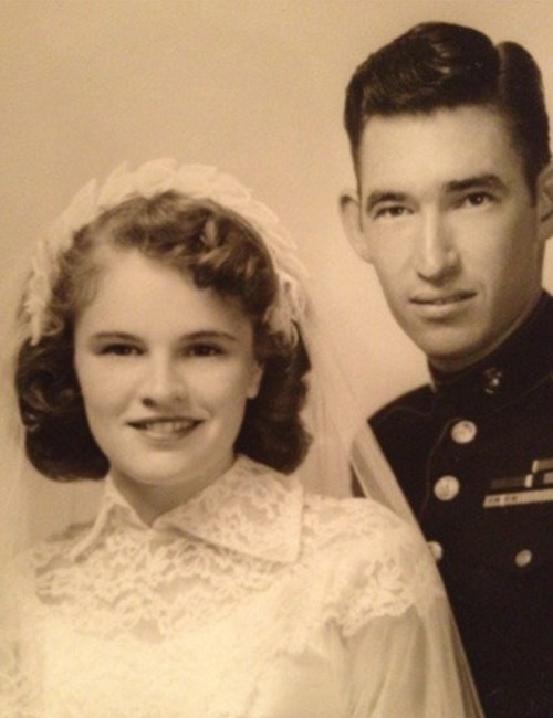 Obituary of Joan E. Helton