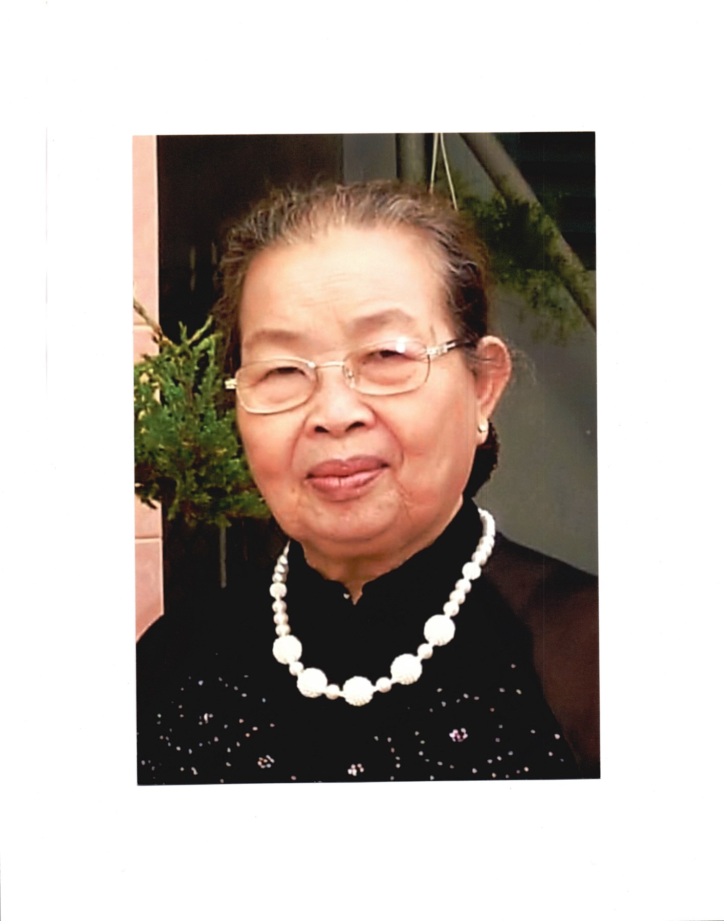 Obituary of Hoa Thi Le