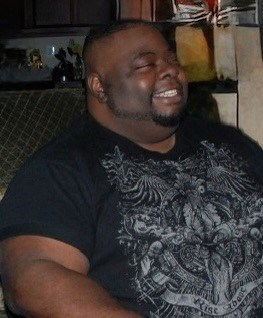 Obituario de Charles E Bennaugh Jr.