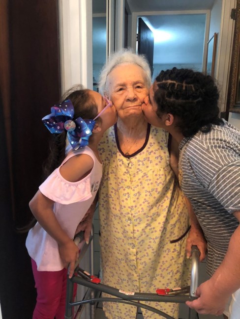 Obituary of Sra.  Inés Rosario Cruz