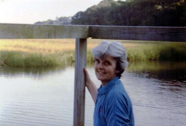 Obituary of Beverly Bruce Burns