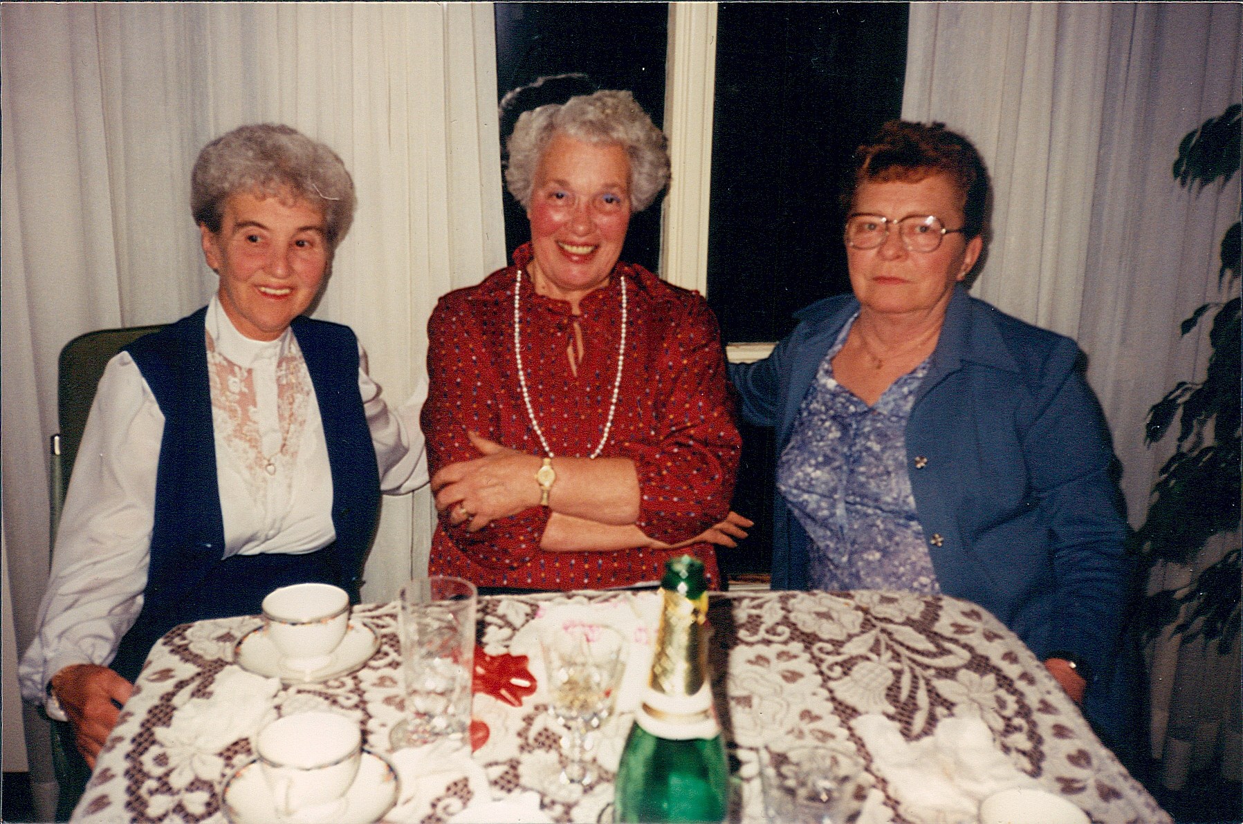 Obituario de Helen Jeanette Watt