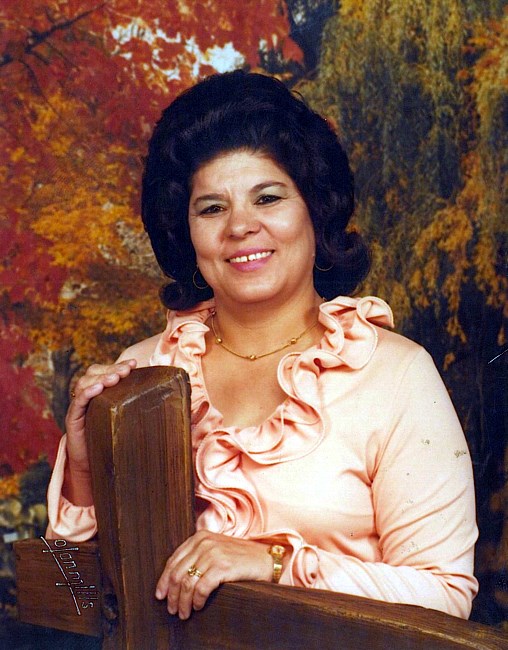 Obituary of Viola Catherine Salas
