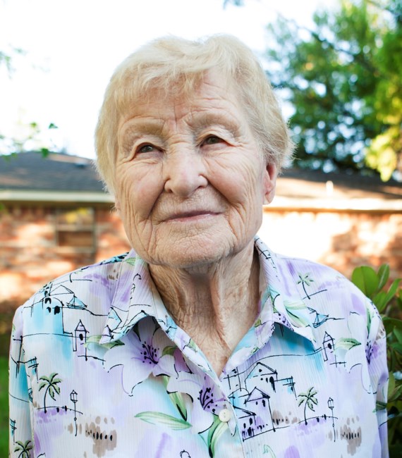 Obituary of Yowona Vee Woods