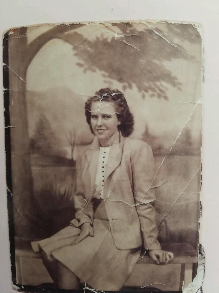 Obituary of Dorothy F. Layfield