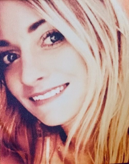 Obituary of Lauren Rebecca Hughes