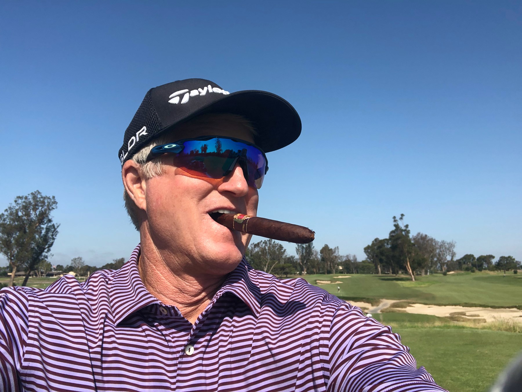 Obituary of Donald "Dee" Ward