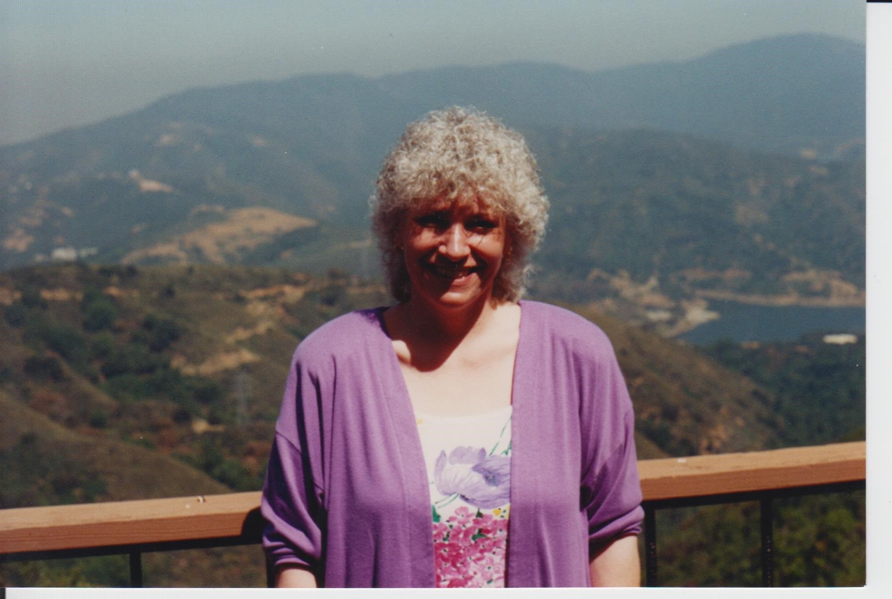 Obituario de Mary Ellen Quinlan