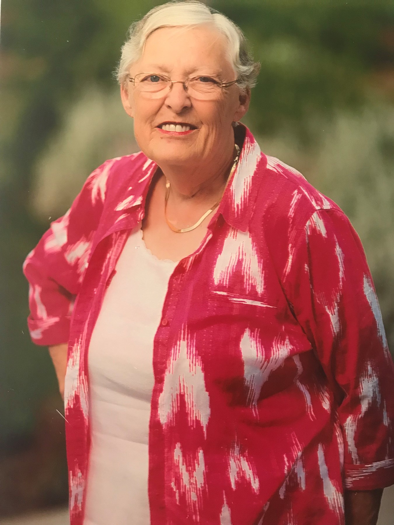 Obituary of Elizabeth C. Arnold