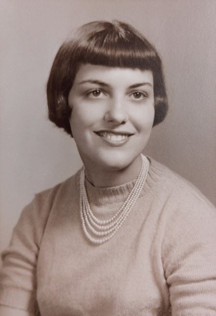 Obituary of Shirley Louise Holt