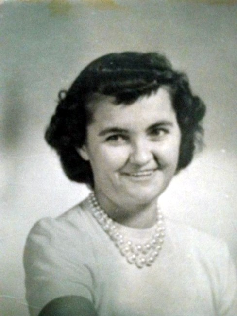 Obituary of Violet Marie Holt