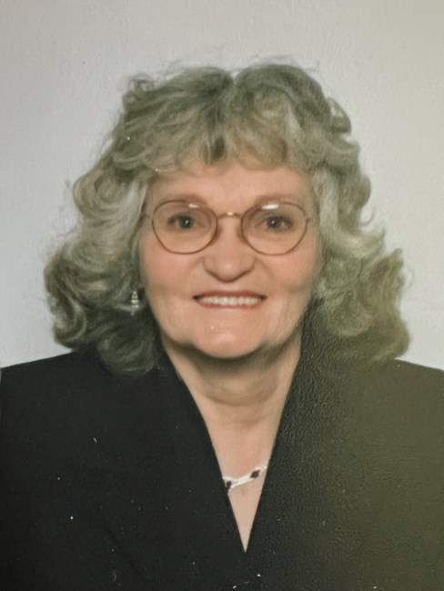 Obituary of Helen C Carnahan