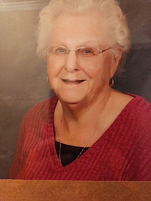 Obituary of Estelle Skelton