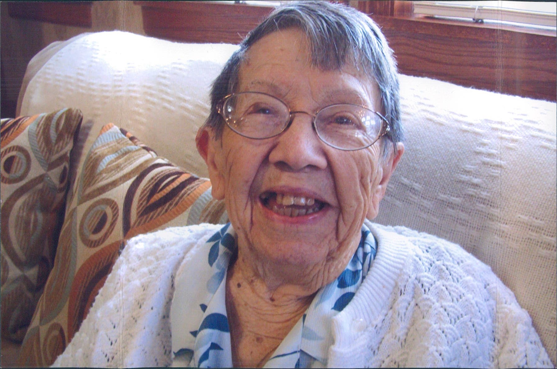 Obituary of Leona Marie Scarcliff