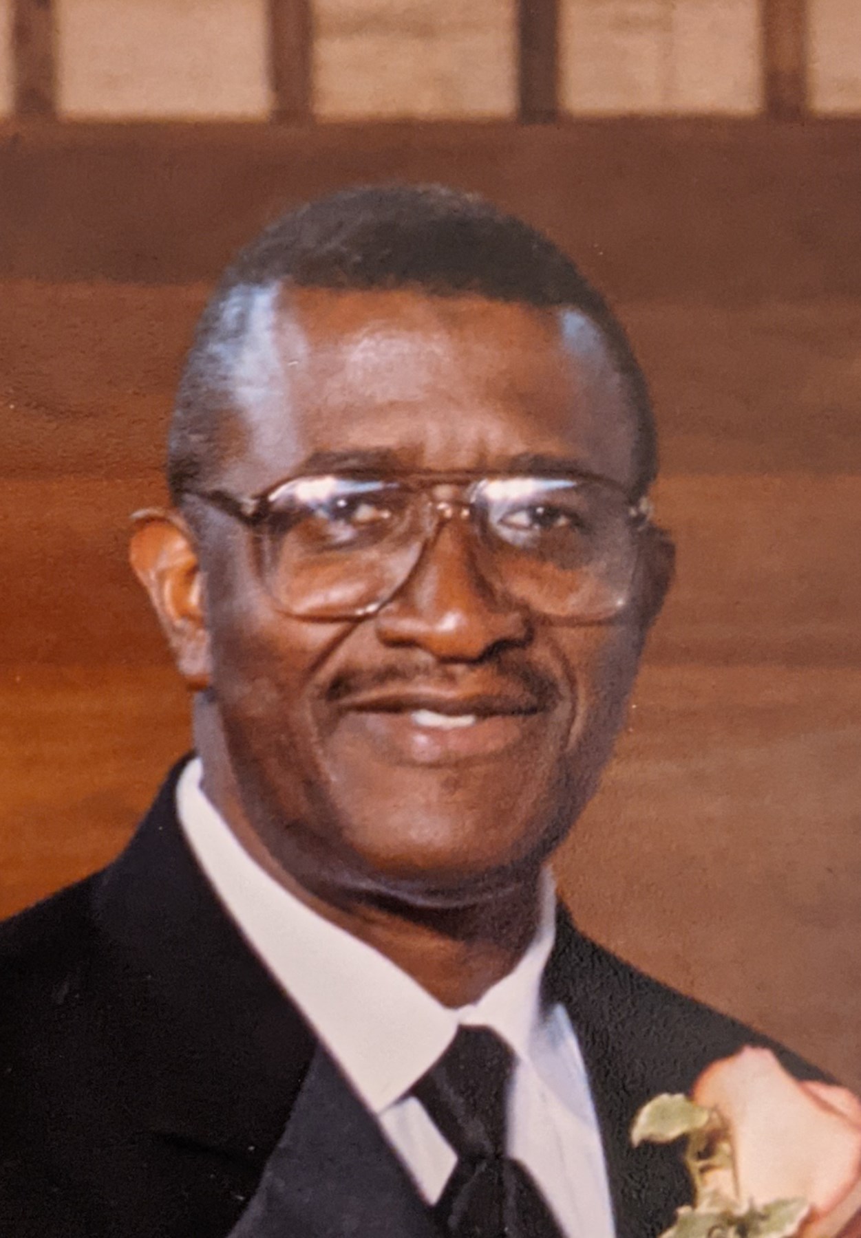 Obituario de Alan B. Johnson