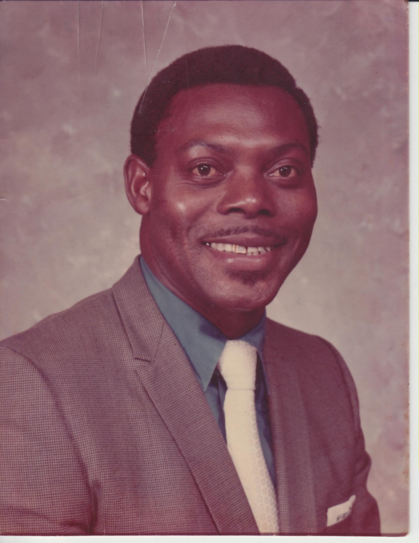 Obituary of Frankie D. Vines