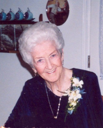 Obituary of Joan Winnifred Angus Amos