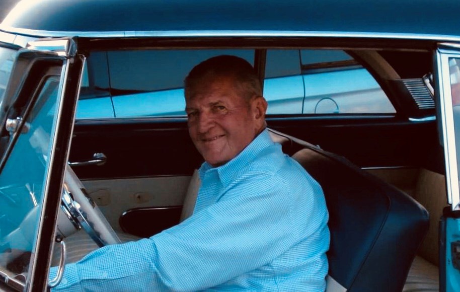 Obituary of Marvin E. Uecker Jr.