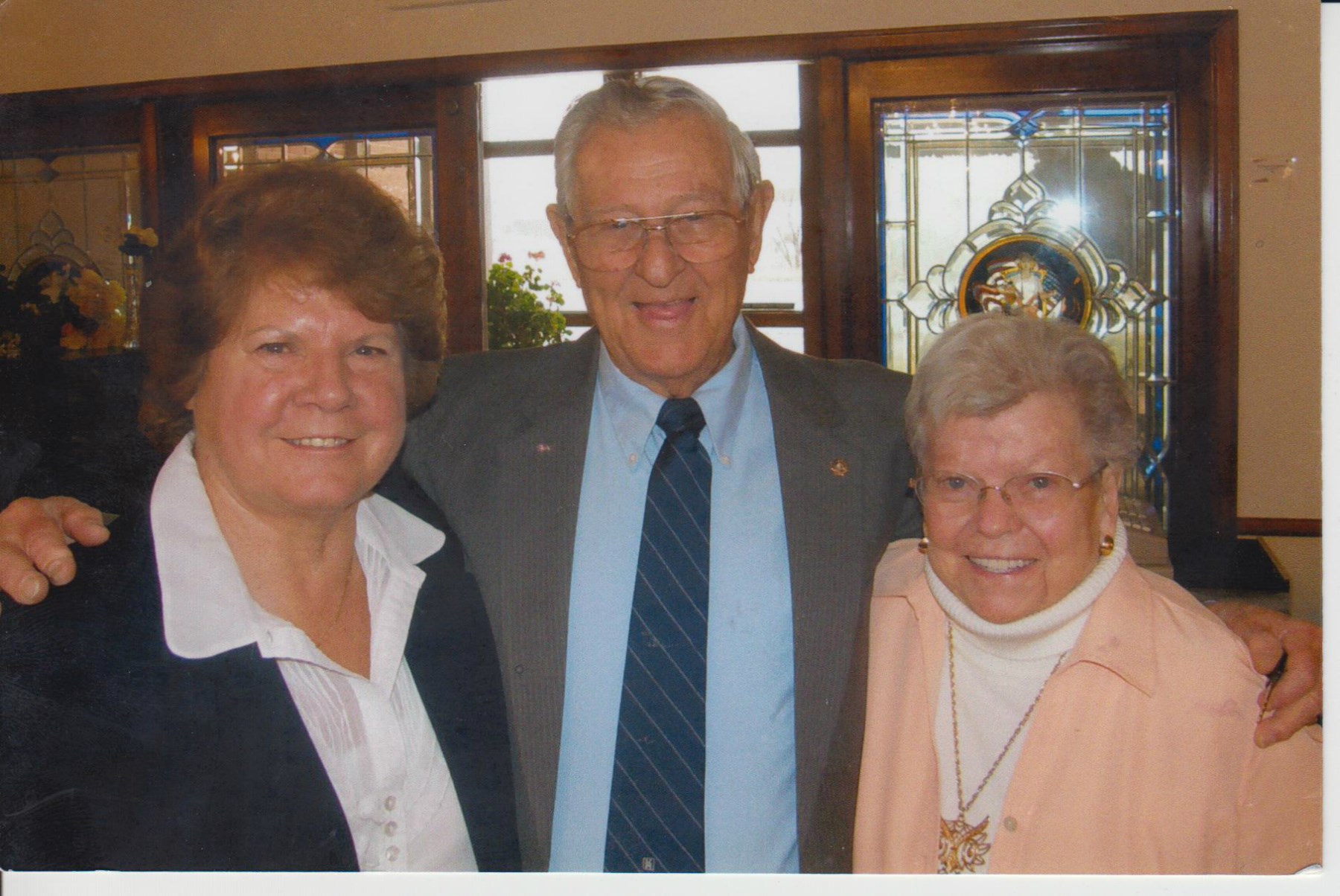 Obituary of Mary Agnes "Bunny" Sutherland