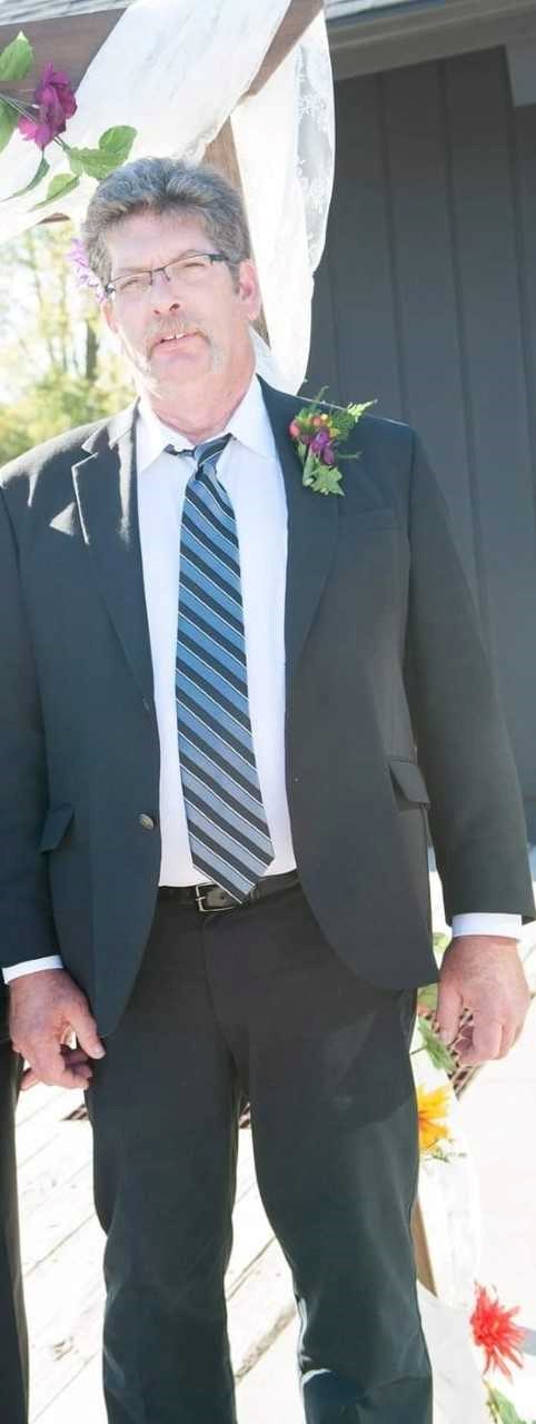 Obituary of Kim "Van" VanMeerbeeck