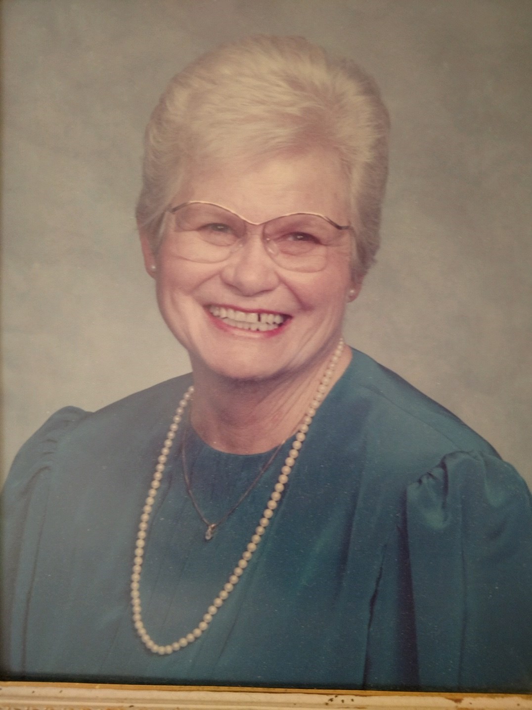 Obituary of Henrietta Golden Houston