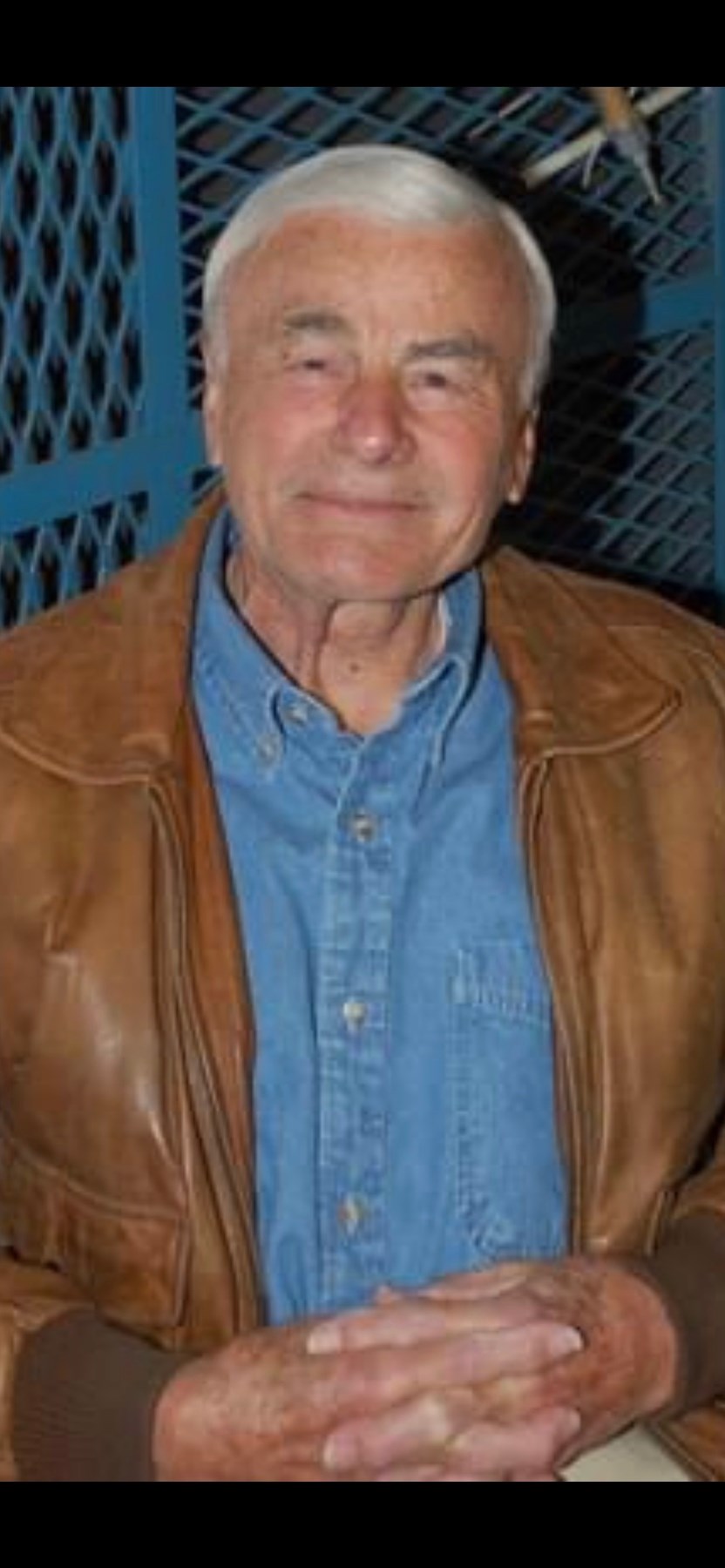 Avis de décès de John Leonhardt