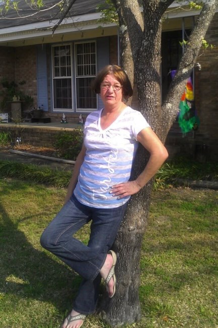 Obituary of Teresa "Terrie" Easley Smith