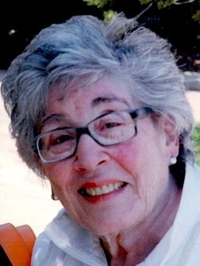 Obituary of Gloria M Rogen