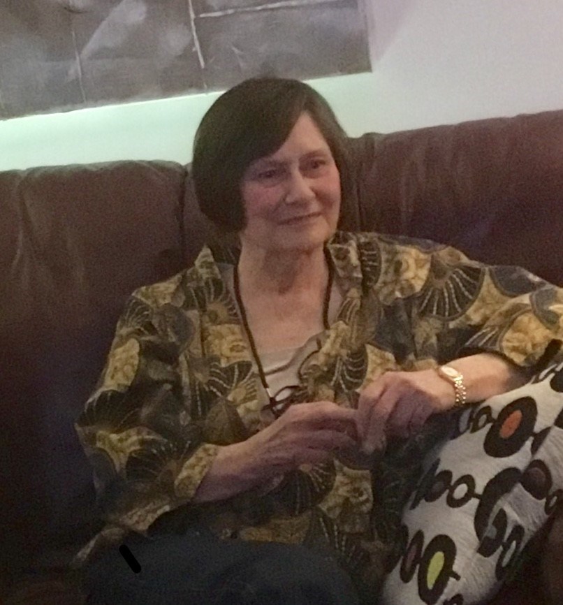 Obituary of Brenda Anne Porteous (née Barrett)