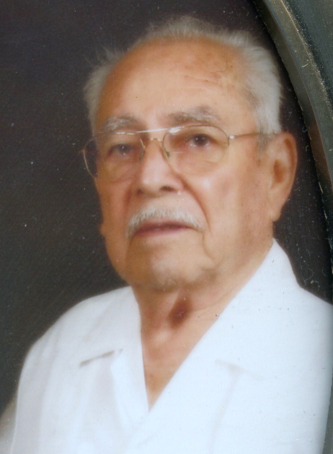 Obituary of Francisco Negrete