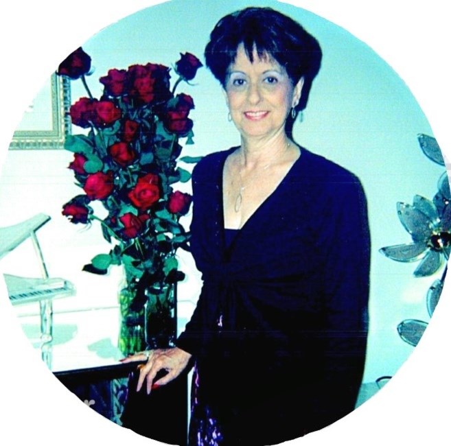 Obituario de Rena May Alexander