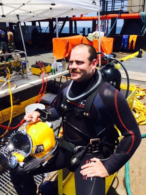 Avis de décès de James Roderick McLaughlin