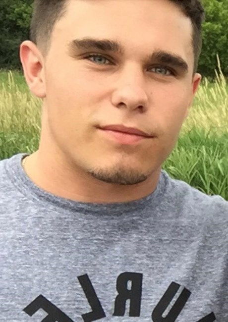 Obituary of Mitchell Ryan Haennel