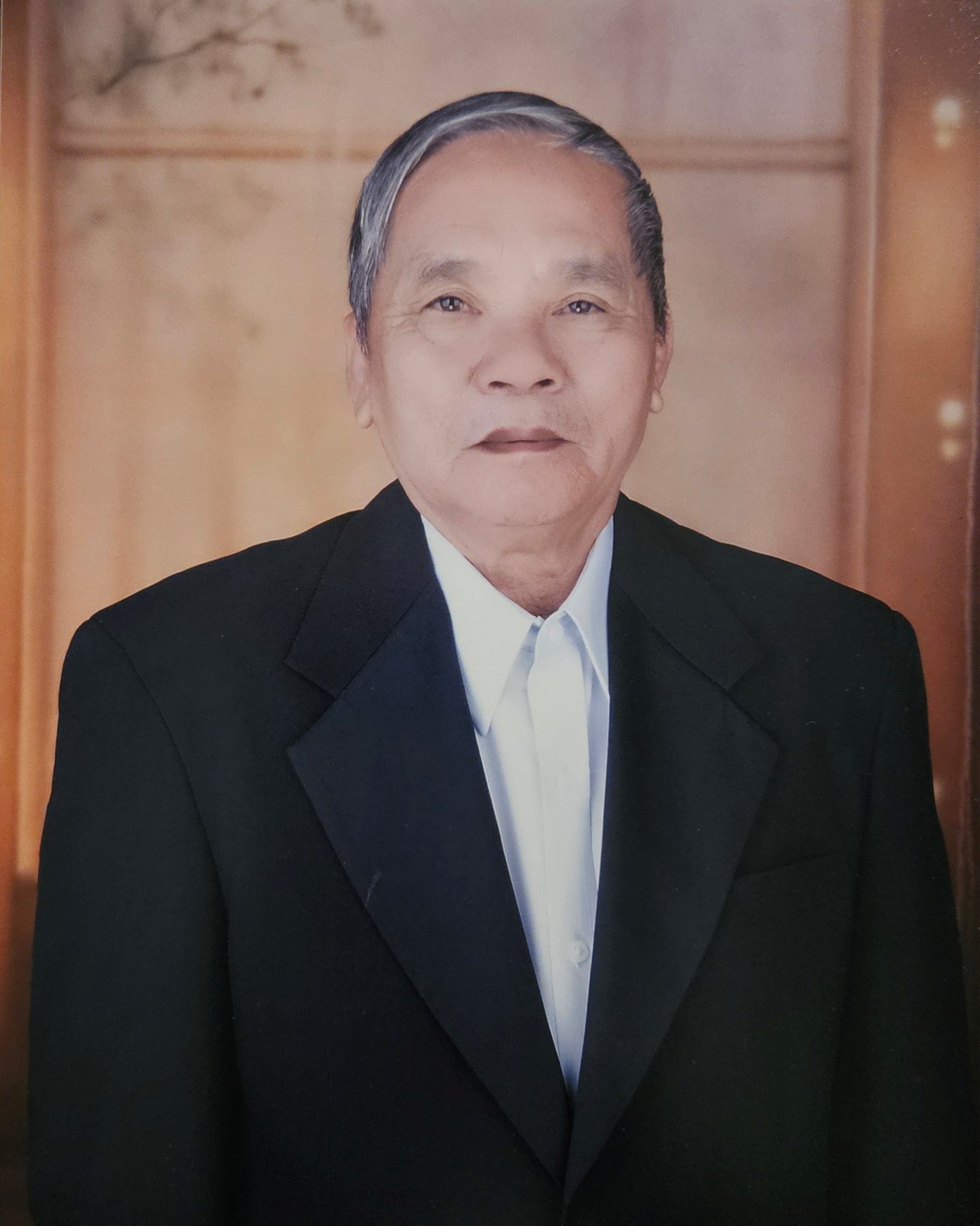 Obituary of Noi van Nguyen
