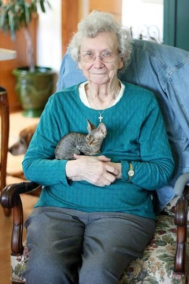 Obituary of Ruth F. Mueller