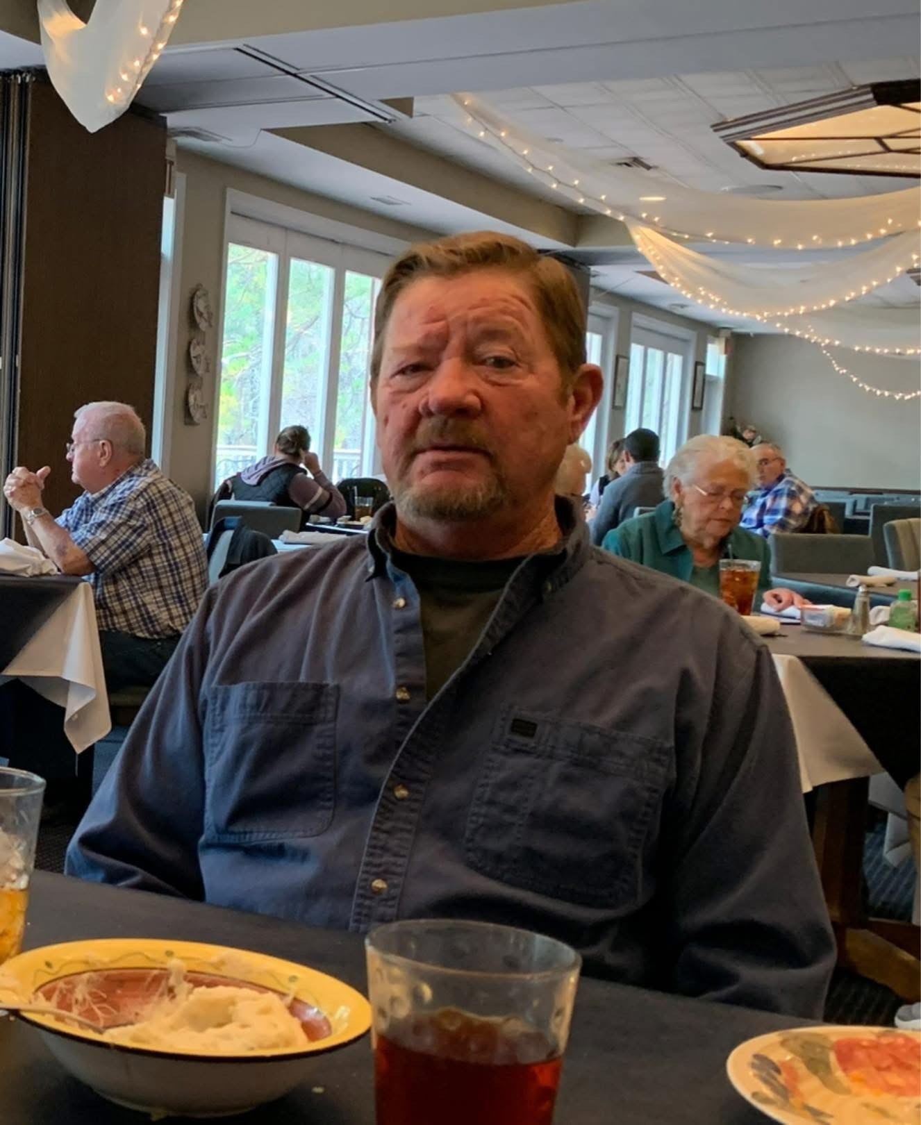 Obituario de Cecil Roy Brooks Jr.