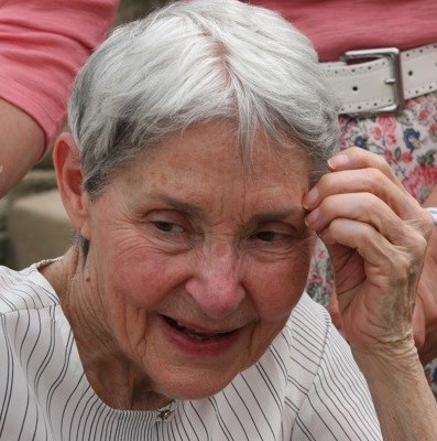 Obituary of Joan Holler Thomas