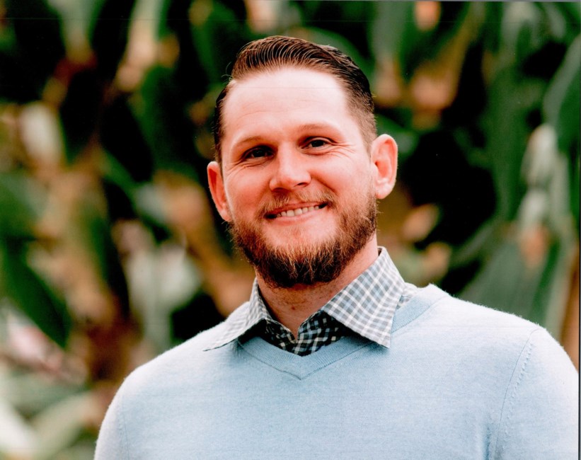 Obituario de Brian Jordan Nenadov