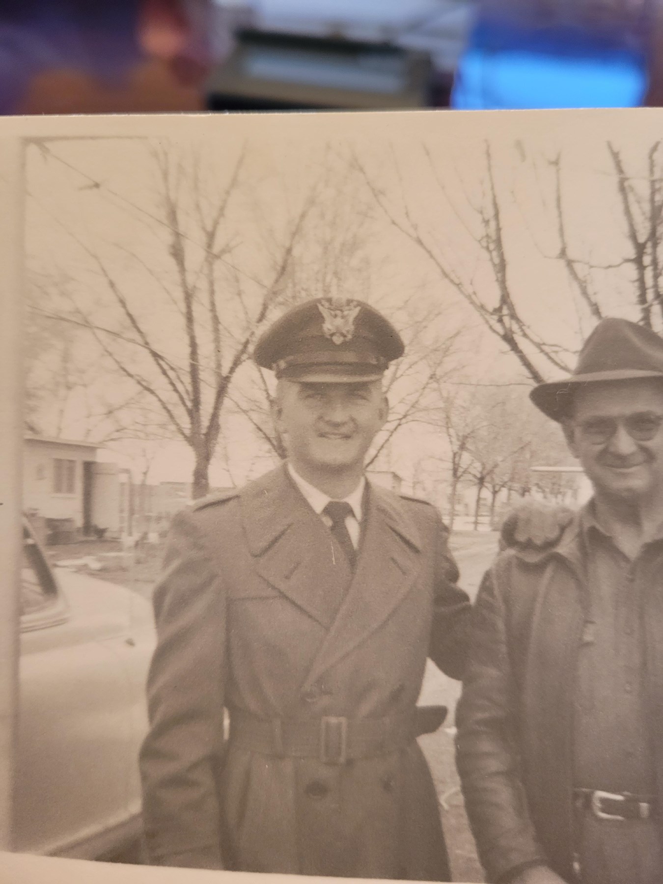 Avis de décès de John T Regan