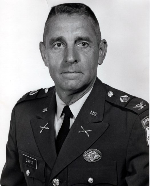 Obituary of Colonel Gordon R. Davis Jr.