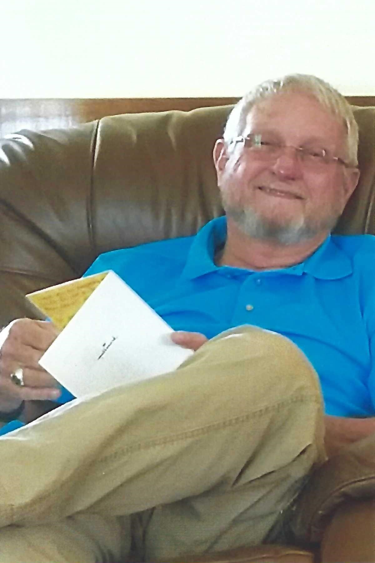 Obituary of Thomas Russell Carroll Jr.