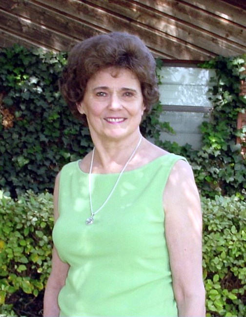 Obituario de Marietta Vacek Macha