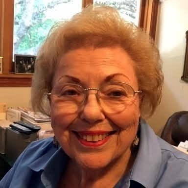 Obituary of Annette Smith Lucksinger