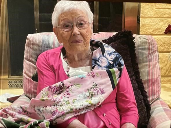 Obituary of Ava June McFarlin