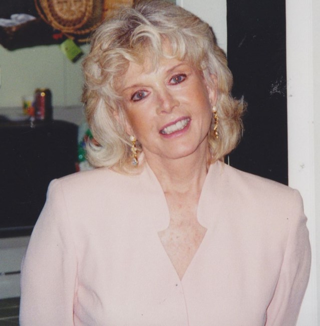 Avis de décès de Mary O Danielson